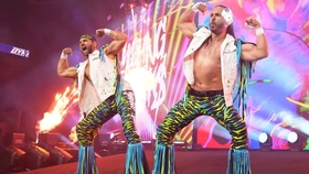 Karl Anderson разкри кога изтичат договорите на The Young Bucks