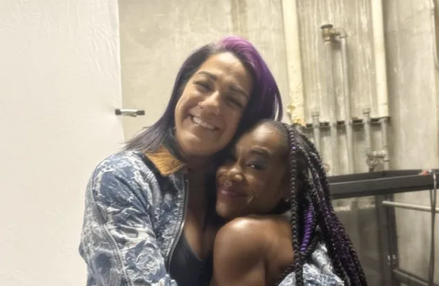 Bayley е присъствала зад кулисите на TNA Lockdown
