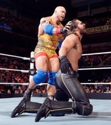 Ryback защити Seth Rollins след критиките заради видео от летището