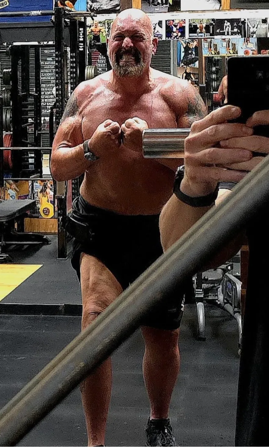 Paul Wight изглежда все по-добре