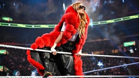 Becky Lynch не е трябвало да бъде първата SmackDown шампионка