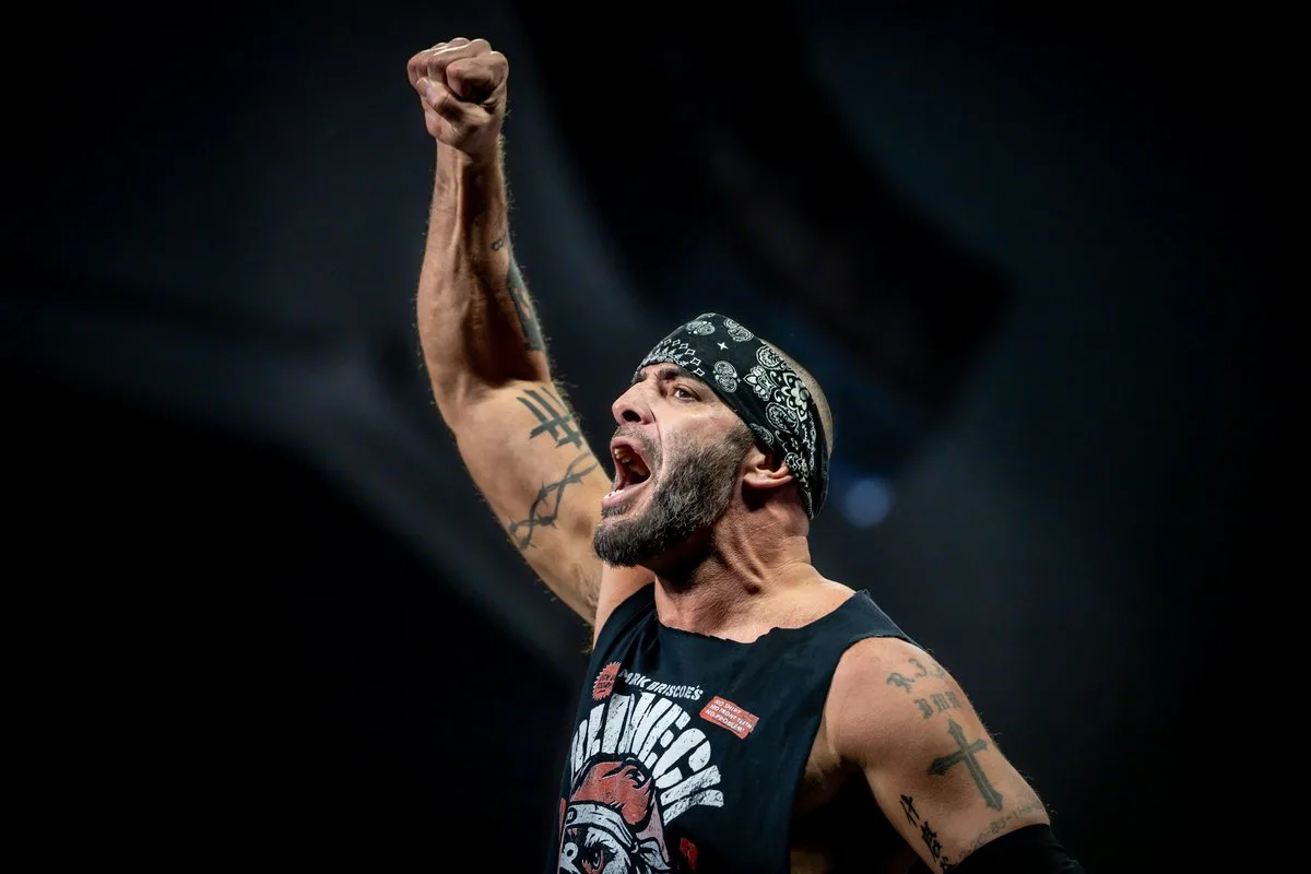 Mark Briscoe с реална контузия