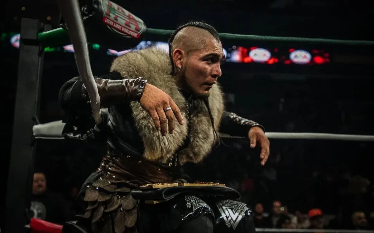 Контузията на El Hijo del Vikingo може да е по-сериозно от очакваното