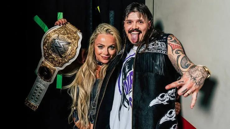Недоволство в WWE от букинга на две звезди