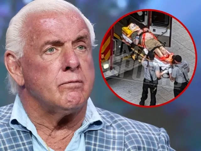 Ric Flair откаран в болница след тежко падане