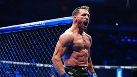 UFC боец е посетил WWE Performance Center