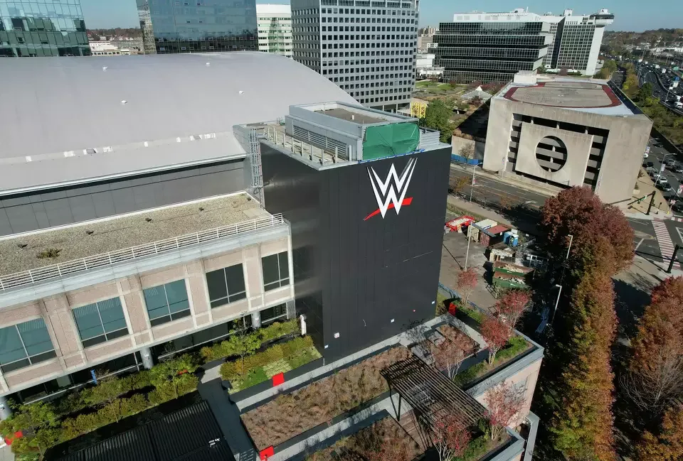 WWE: Детайли около орязаните заплати и напусналите кечисти